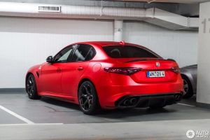 alfa-giulia-qv-matte-red-(5)