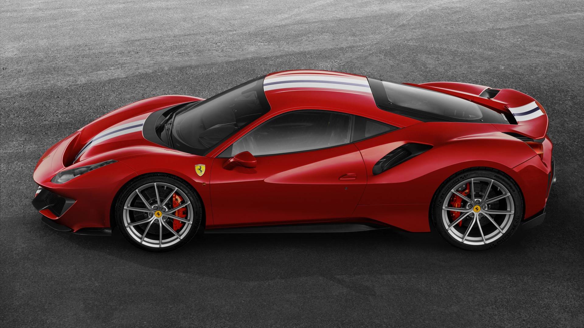 https://autogreeknews.gr/wp-content/uploads/2018/02/ferrari488pista2.jpg
