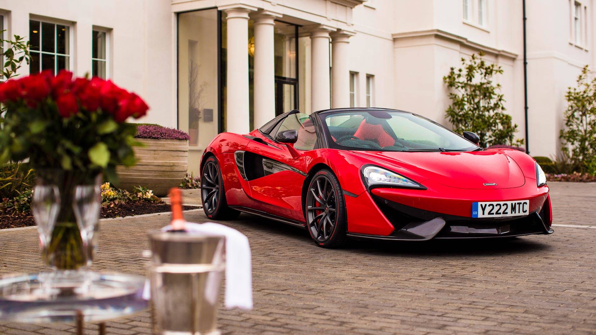 Μια McLaren για… ερωτευμένους!