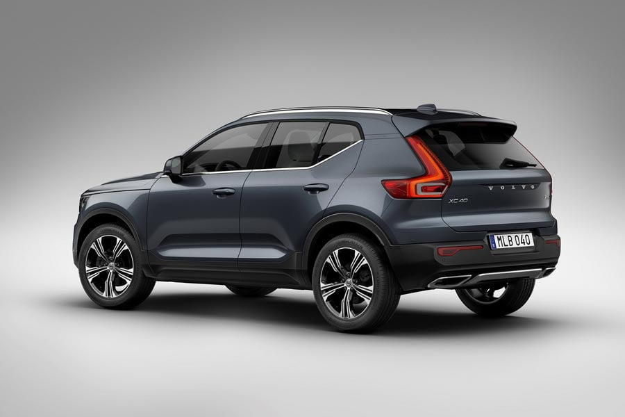 https://autogreeknews.gr/wp-content/uploads/2018/02/volvo-xc40-three-cylinder-engine-15.jpg
