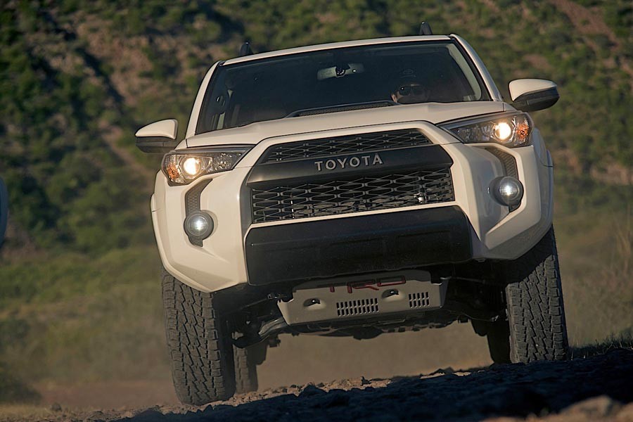 Νέα σειρά Toyota TRD Pro με… άγριες διαθέσεις