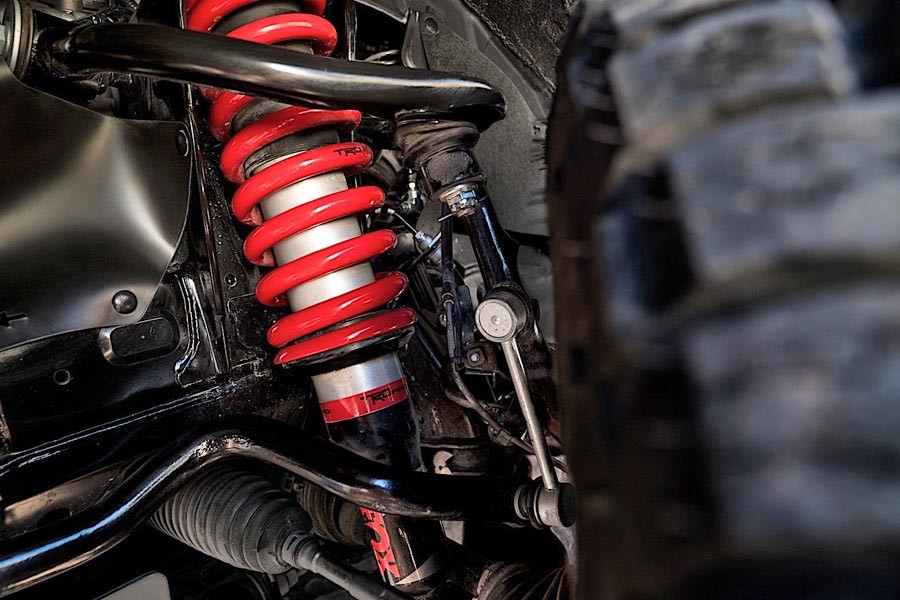 Νέα σειρά Toyota TRD Pro με… άγριες διαθέσεις