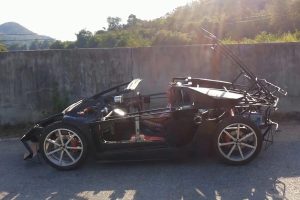 Αγρότης μόνος φτιάχνει… Lamborghini (+video)