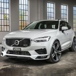Νέο Volvo XC60 με body kit και έως 427 άλογα