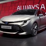 2019toyotaauris-1