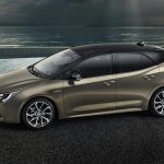 2019toyotaaurishybrid-04