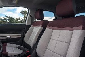 Citroen-C4-Cactus-2018-(11)
