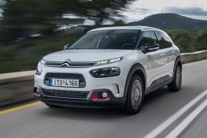 Citroen-C4-Cactus-2018-(49)