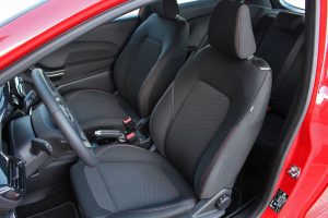 Ford-Fiesta-1,0-140-ST-Line (16)