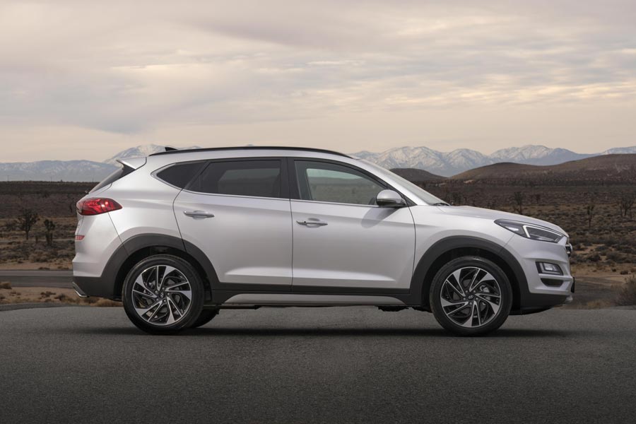 https://autogreeknews.gr/wp-content/uploads/2018/03/Hyundai-Tucson-2018-5.jpg