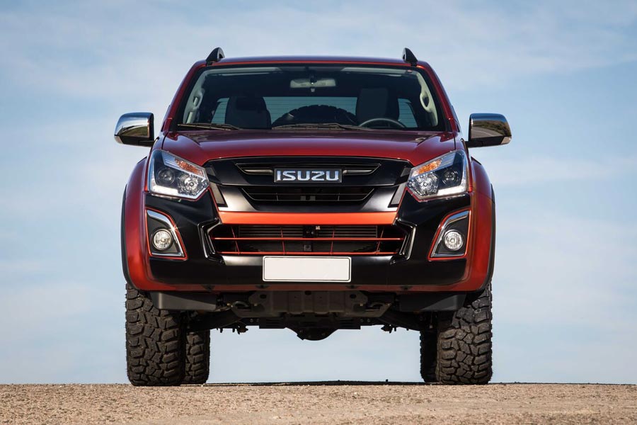 https://autogreeknews.gr/wp-content/uploads/2018/03/Isuzu-MU-X-17.jpg