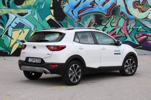 Kia-Stonic-1,6Diesel-110PS (6)