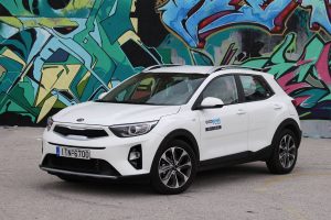 Kia-Stonic-1,6Diesel-110PS (9)