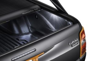 Mitsubishi-L200-Barbarian-SVPII-01