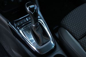 Opel-Crossland-X-1.2-110-auto (15)