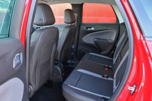 Opel-Crossland-X-1.2-110-auto (8)