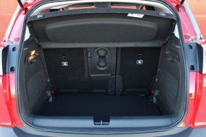 Opel-Crossland-X-1.2-110-auto (9)