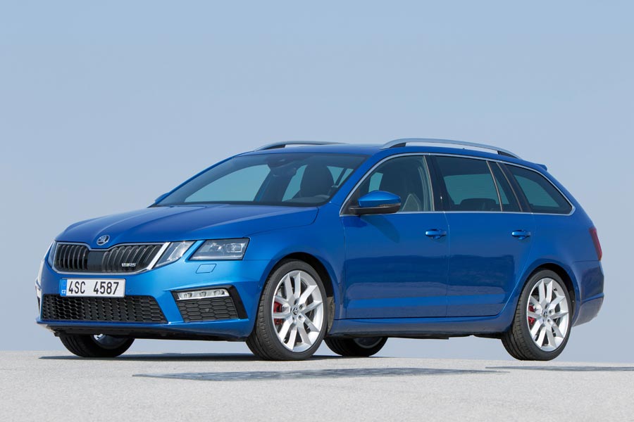 https://autogreeknews.gr/wp-content/uploads/2018/03/Skoda-Octavia-RS-Combi.jpg