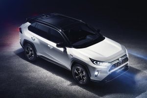 Toyota-RAV4-2018-(1)