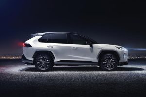 Toyota-RAV4-2018-(5)
