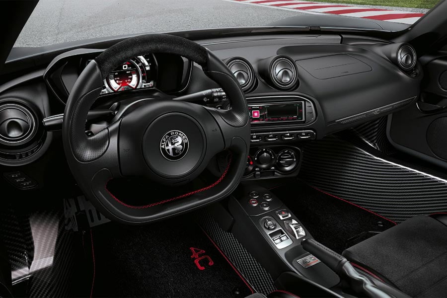 https://autogreeknews.gr/wp-content/uploads/2018/03/alfa4c20182.jpg