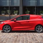 2018_FORD_FIESTA_VAN_03