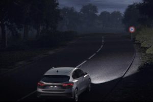 FORD_2018_FOCUS_Adaptive_Lighting