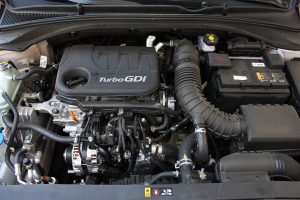 Hyundai-i30-Fastback-1,0T-120 (5)