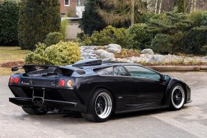 Lamborghini-Diablo-GT-1