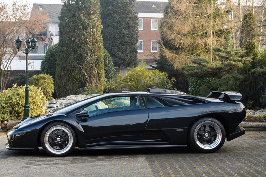 https://autogreeknews.gr/wp-content/uploads/2018/04/Lamborghini-Diablo-GT-4.jpg