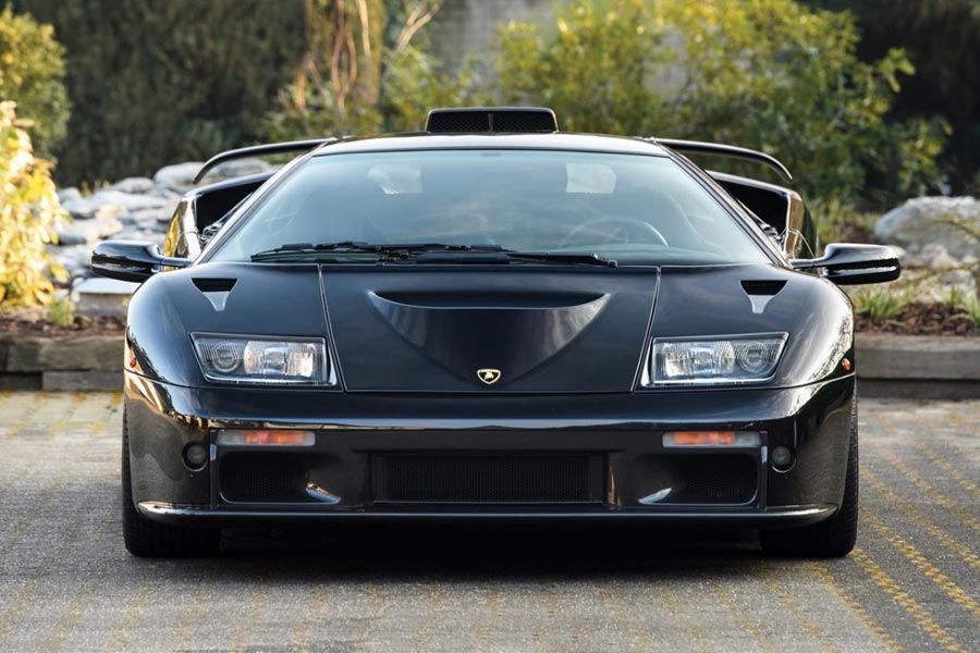 https://autogreeknews.gr/wp-content/uploads/2018/04/Lamborghini-Diablo-GT-6.jpg