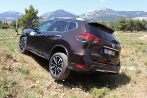 Nissan-X-Trail-2,0D (2)