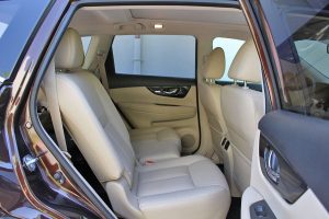 Nissan-X-Trail-2,0D (4)