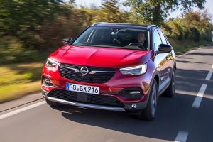 Opel-Grandland-X-Design-Line-(1)
