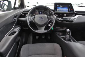 Toyota-C-HR-1,2T (9)