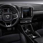 Volvo_XC40_T5_plug-in_hybrid-(4)