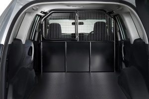 toyota-landcruiser-commercial-(10)