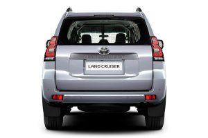 toyota-landcruiser-commercial-(7)