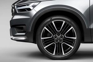 volvo-x40-ext-styling-kit-3