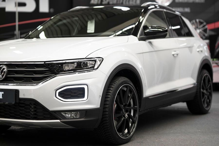 https://autogreeknews.gr/wp-content/uploads/2018/04/vw-t-roc-abt-tuning-2.jpg