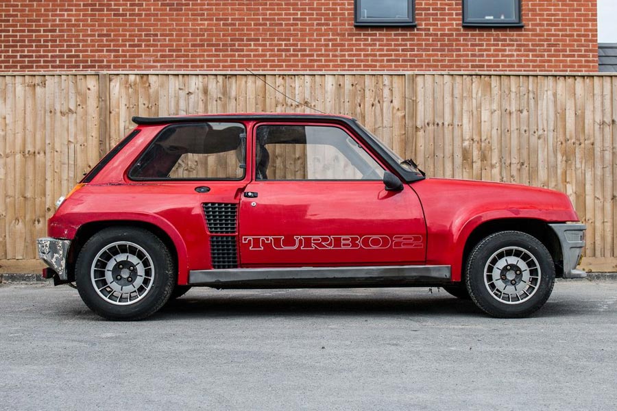 https://autogreeknews.gr/wp-content/uploads/2018/05/1985-renault-5-rs-turbo-3.jpg