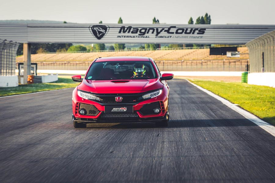https://autogreeknews.gr/wp-content/uploads/2018/05/Honda-Civic-Type-R-Magny-Co4.jpg