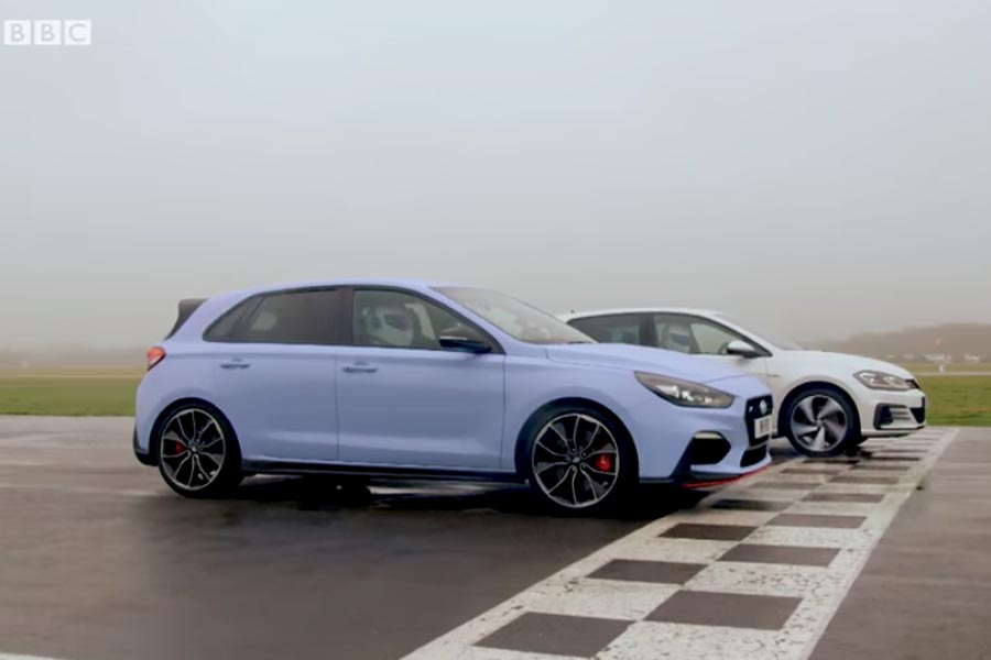 https://autogreeknews.gr/wp-content/uploads/2018/05/Hyundai-i30-N-vs-VW-Golf-GT.jpg