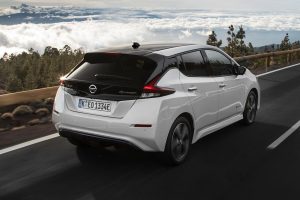 Nissan-Leaf-2018-(5)