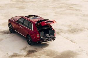 Rolls-Royce-Cullinan-8-1