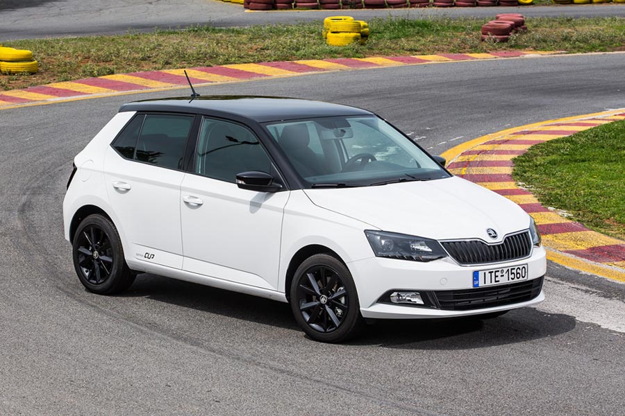 https://autogreeknews.gr/wp-content/uploads/2018/05/SKODA-FABIA-CUP-EDITION_1.jpg