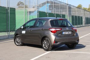 Toyota-Yaris-1,0 (4)