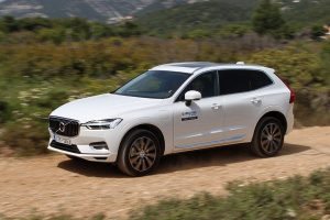 Volvo-XC60-T8 (1)