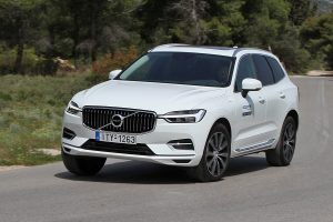 Volvo-XC60-T8 (16)