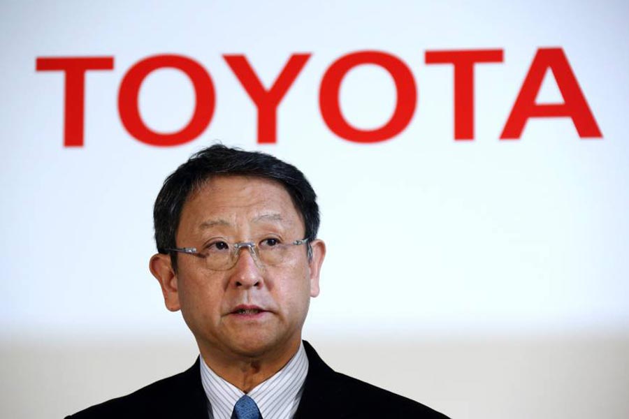 https://autogreeknews.gr/wp-content/uploads/2018/05/akiotoyoda.jpg
